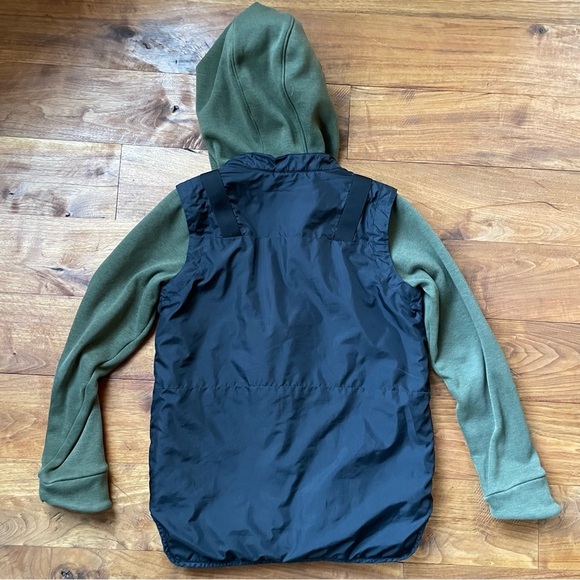 Obermeyer Boys Soren Insulator Light to Medium Weight Hooded Jacket - Picture 4 of 13